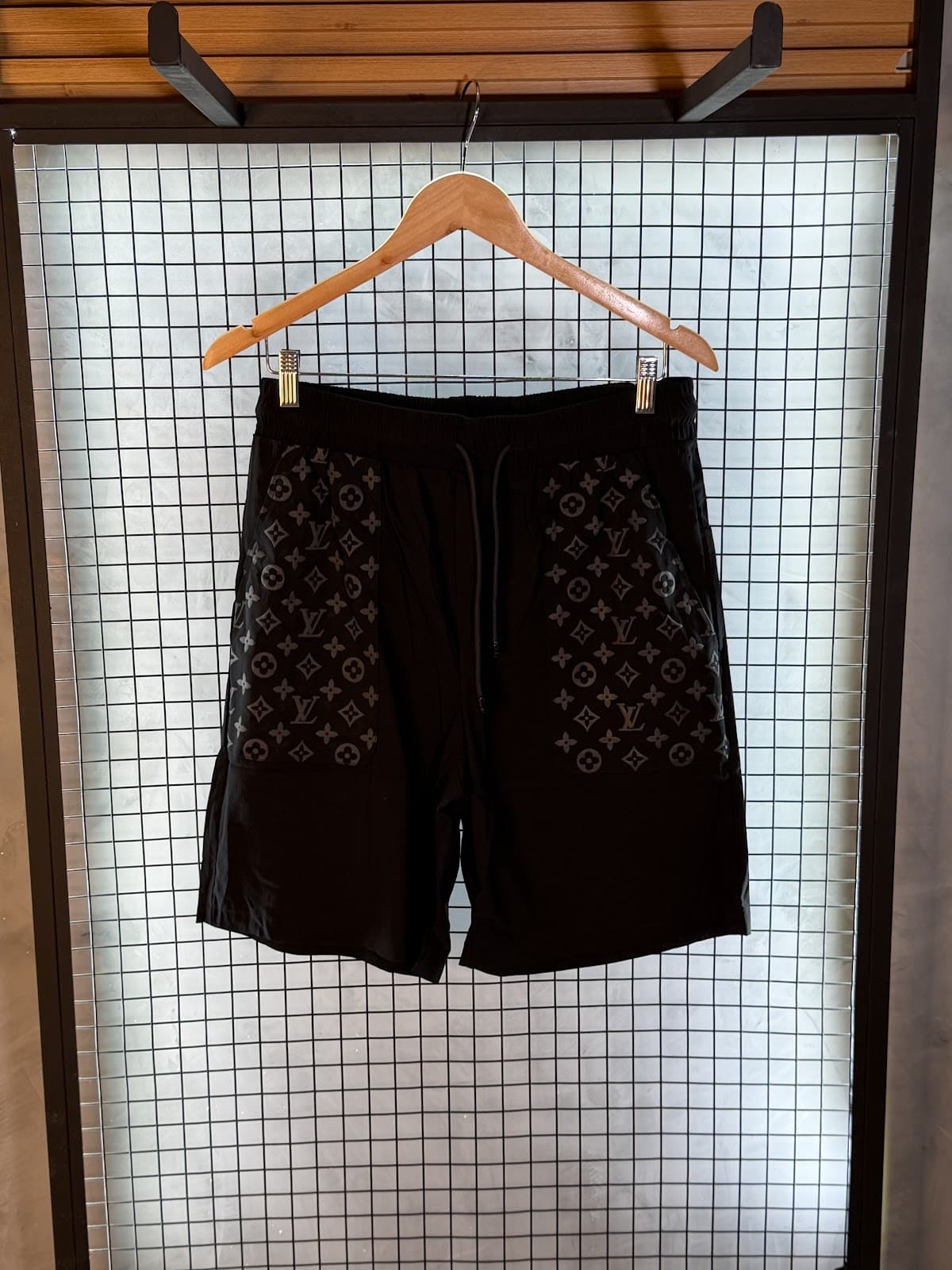 Bermuda LV - Imagem 4