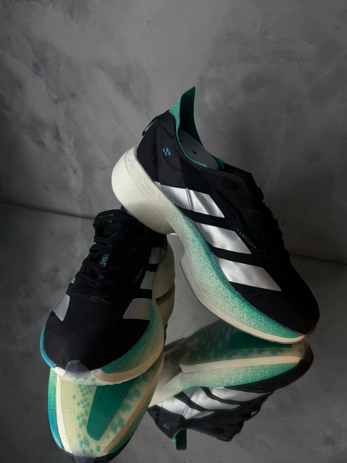 adizero evo - Imagem 2