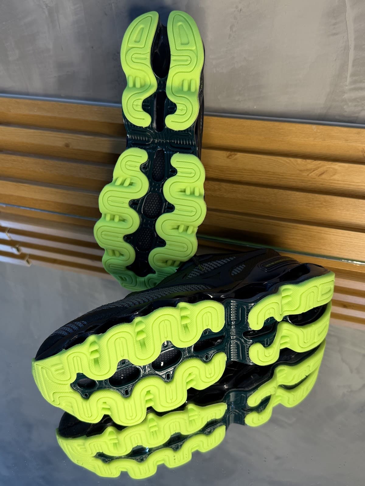 Tênis Mizuno - Imagem 2