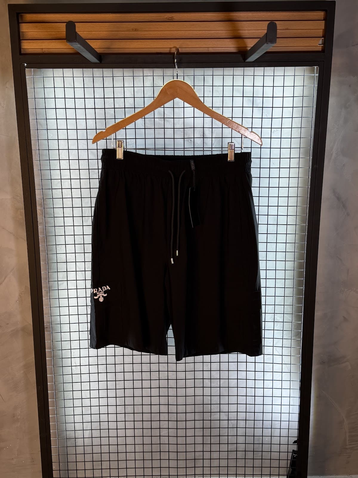 Bermuda Prada Importada - Imagem 4