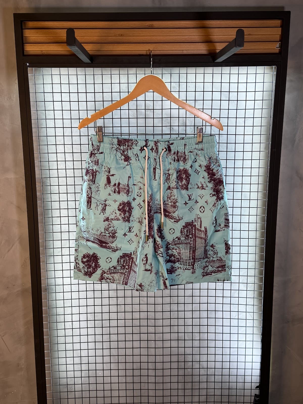 Bermuda LV - Imagem 2