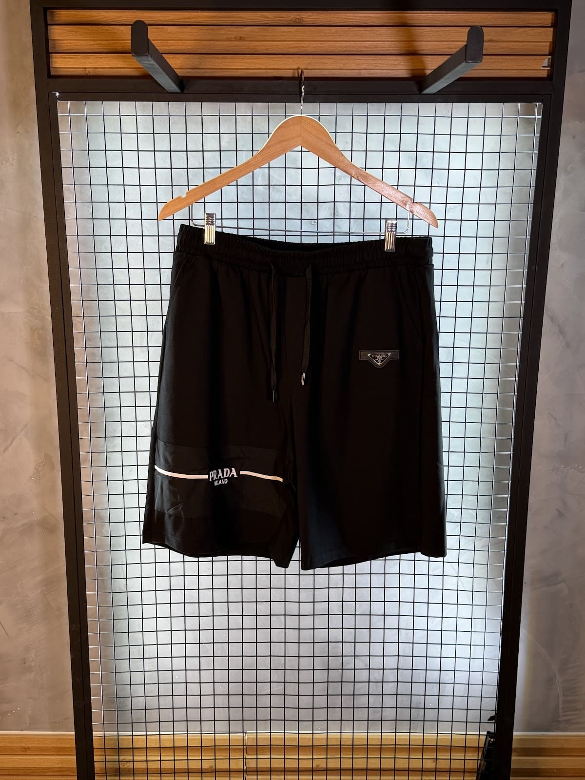 Bermuda Prada Importada - 1