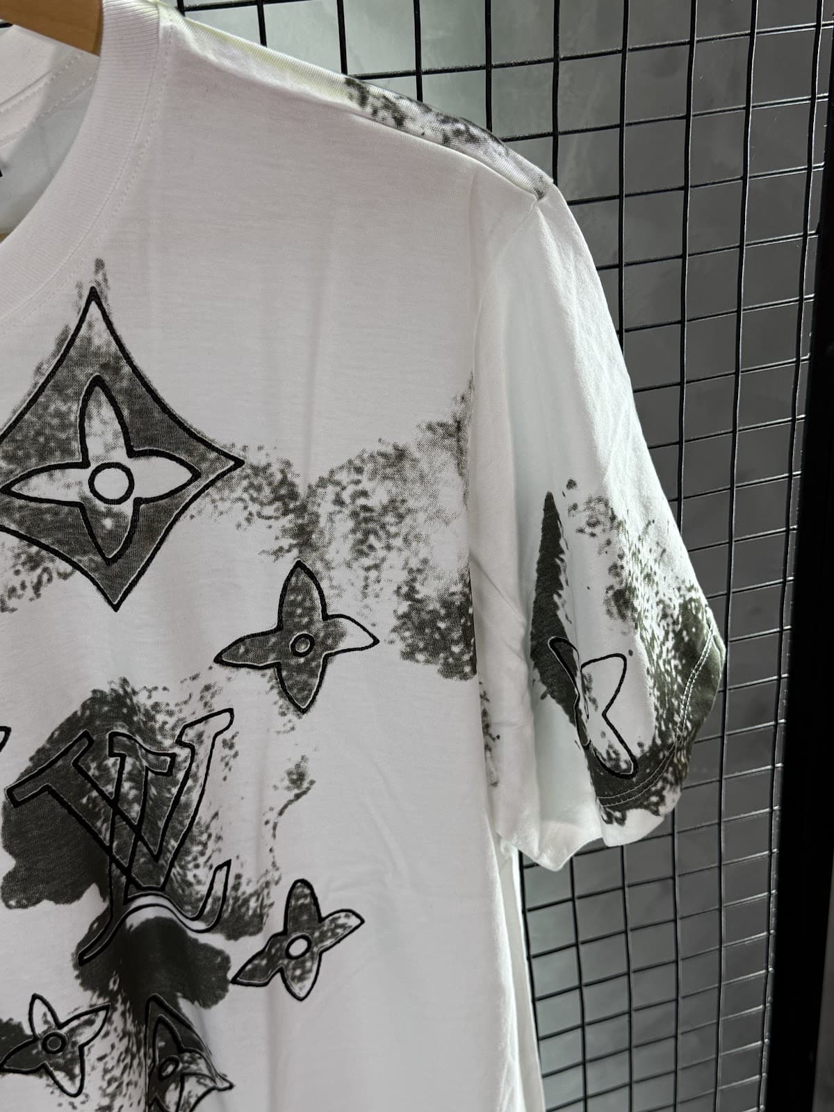 Camisa LV  - Imagem 2