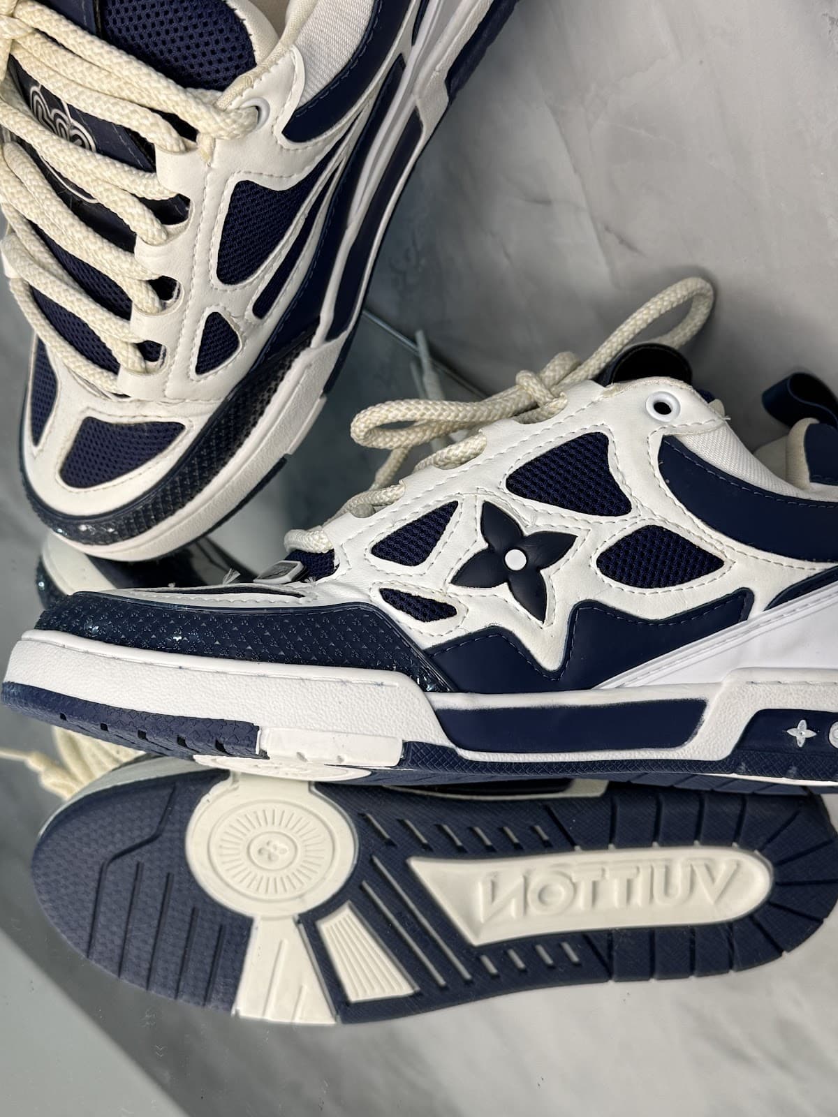 Tênis LV  - Imagem 2